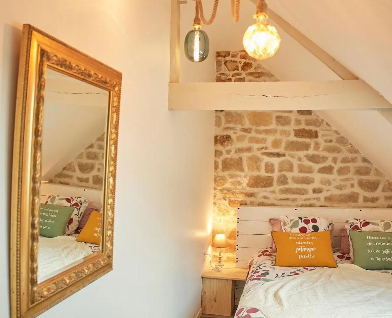 Holiday home Ker Adele, Longere Cosy Au Coeur D'Un Bois Villa Ploerdut