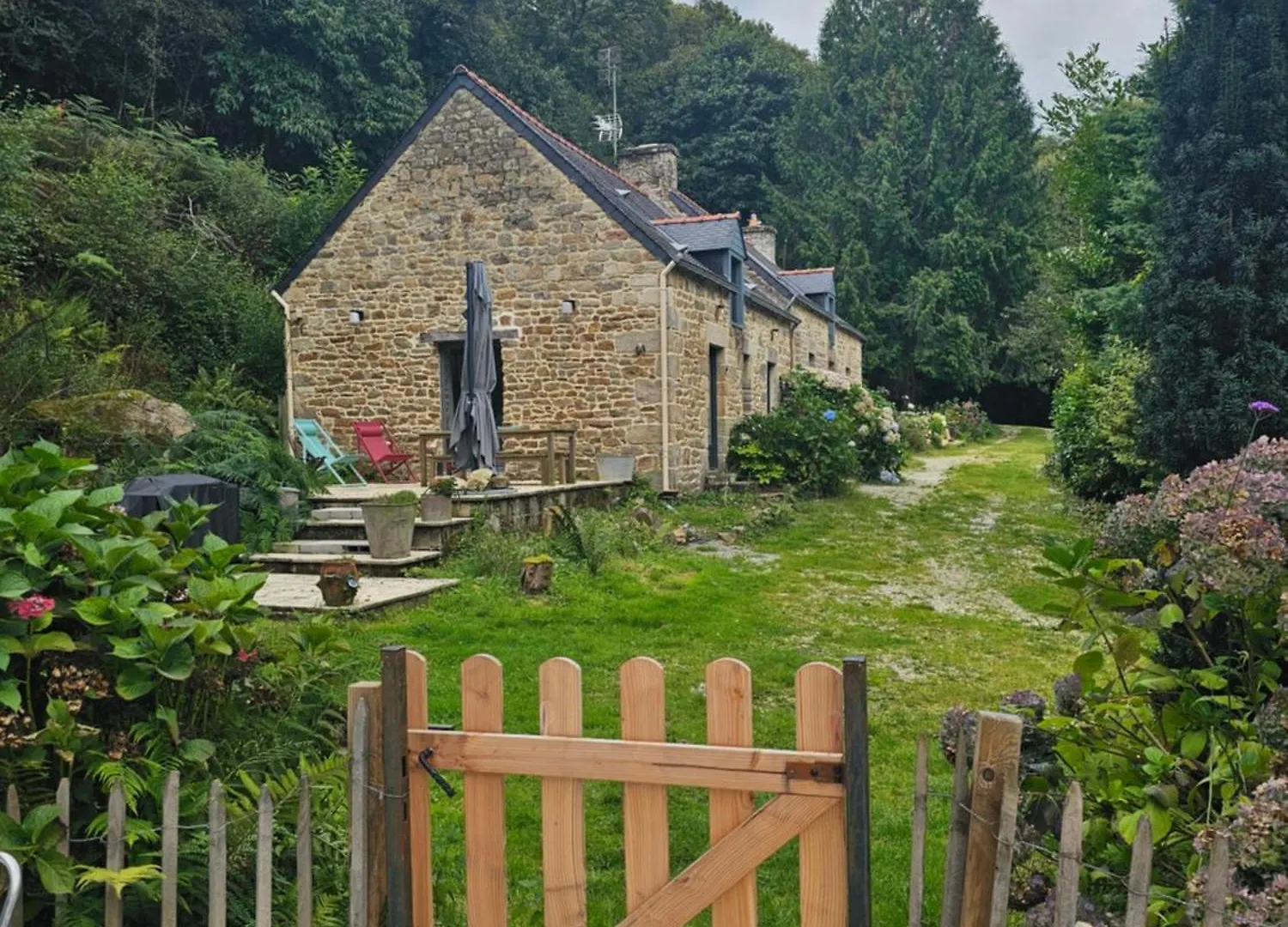 Ker Adele, Longere Cosy Au Coeur D'Un Bois Villa Ploerdut Holiday home